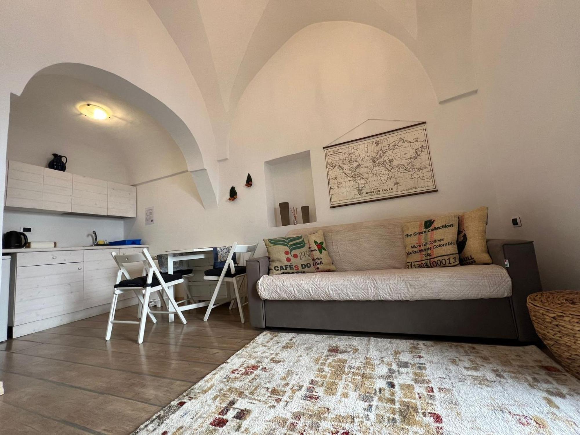 Апартаменты Cozy House In Ostuni With Panoramic Terraces Экстерьер фото